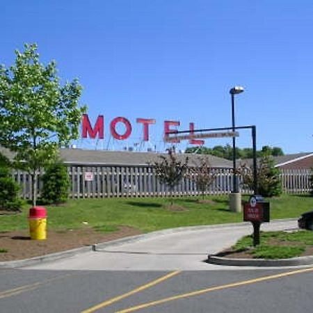 Mayflower Motel Milford Buitenkant foto
